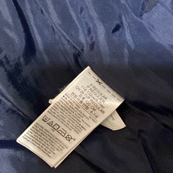 GAP full zip Puffer vest camo with pockets size small boys - Picture 6 of 7